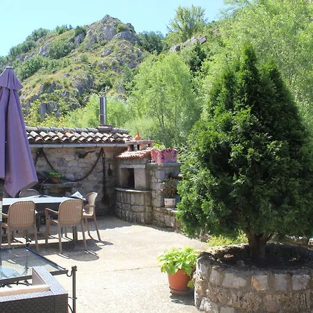 La Cuadra * Cabornera