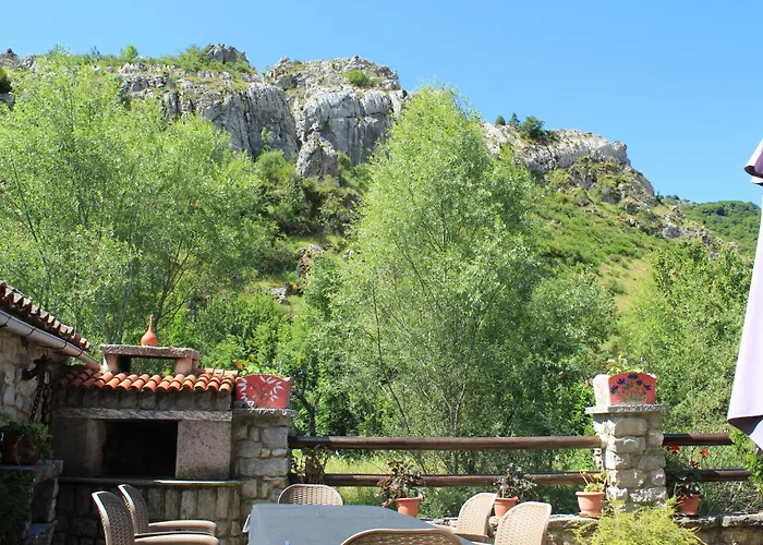 La Cuadra 펜션 Cabornera