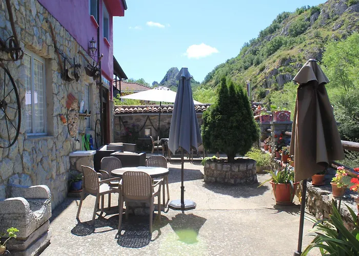 La Cuadra 펜션 Cabornera