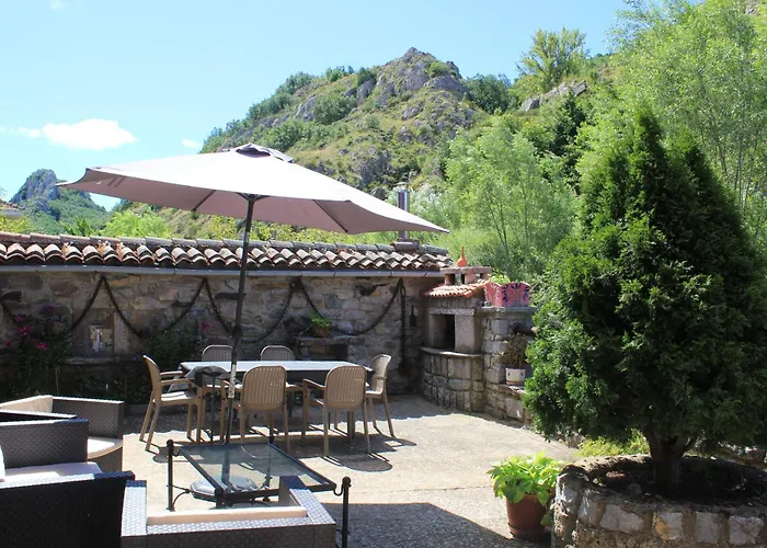 펜션 La Cuadra Cabornera